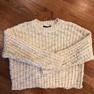 Cream Cropped Chunky Soft Sweater Small